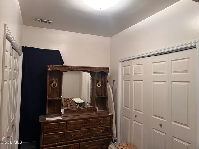 $264,000 | 42 Kelton Avenue, Schenectady, NY 12304