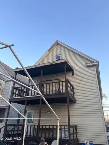 $264,000 | 42 Kelton Avenue, Schenectady, NY 12304