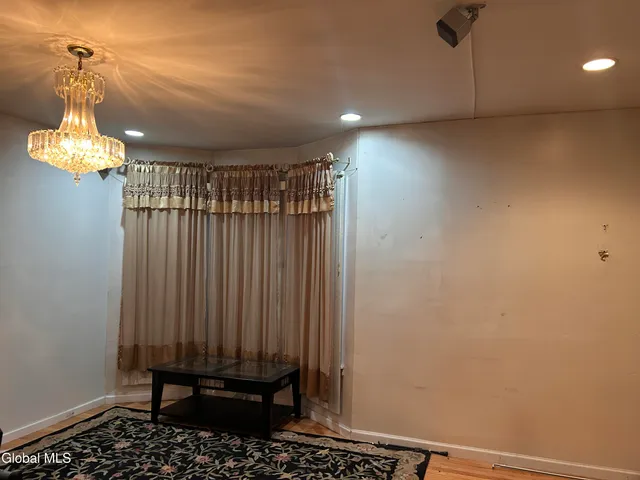 $264,000 | 42 Kelton Avenue, Schenectady, NY 12304