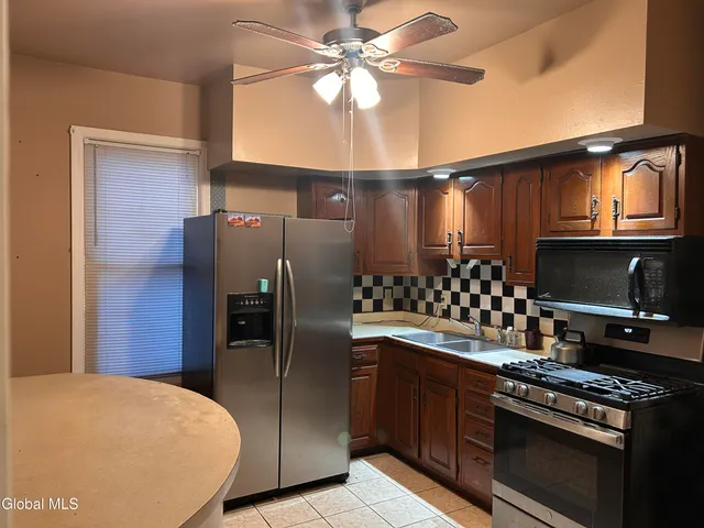 $264,000 | 42 Kelton Avenue, Schenectady, NY 12304