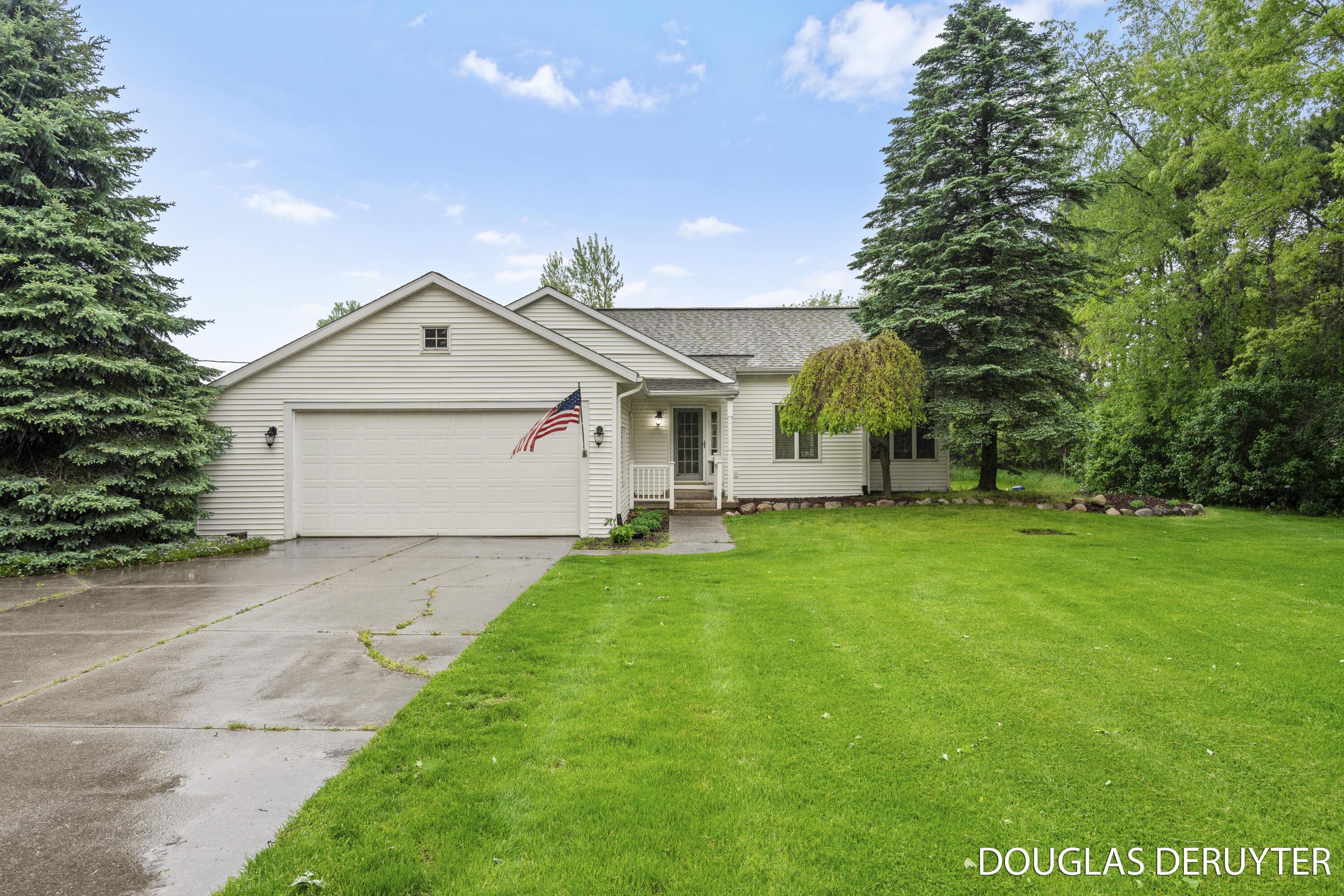 7470 Parmalee Road Middleville, MI 49333 - Photo 2 of 46 1-print-A7401167 (2)