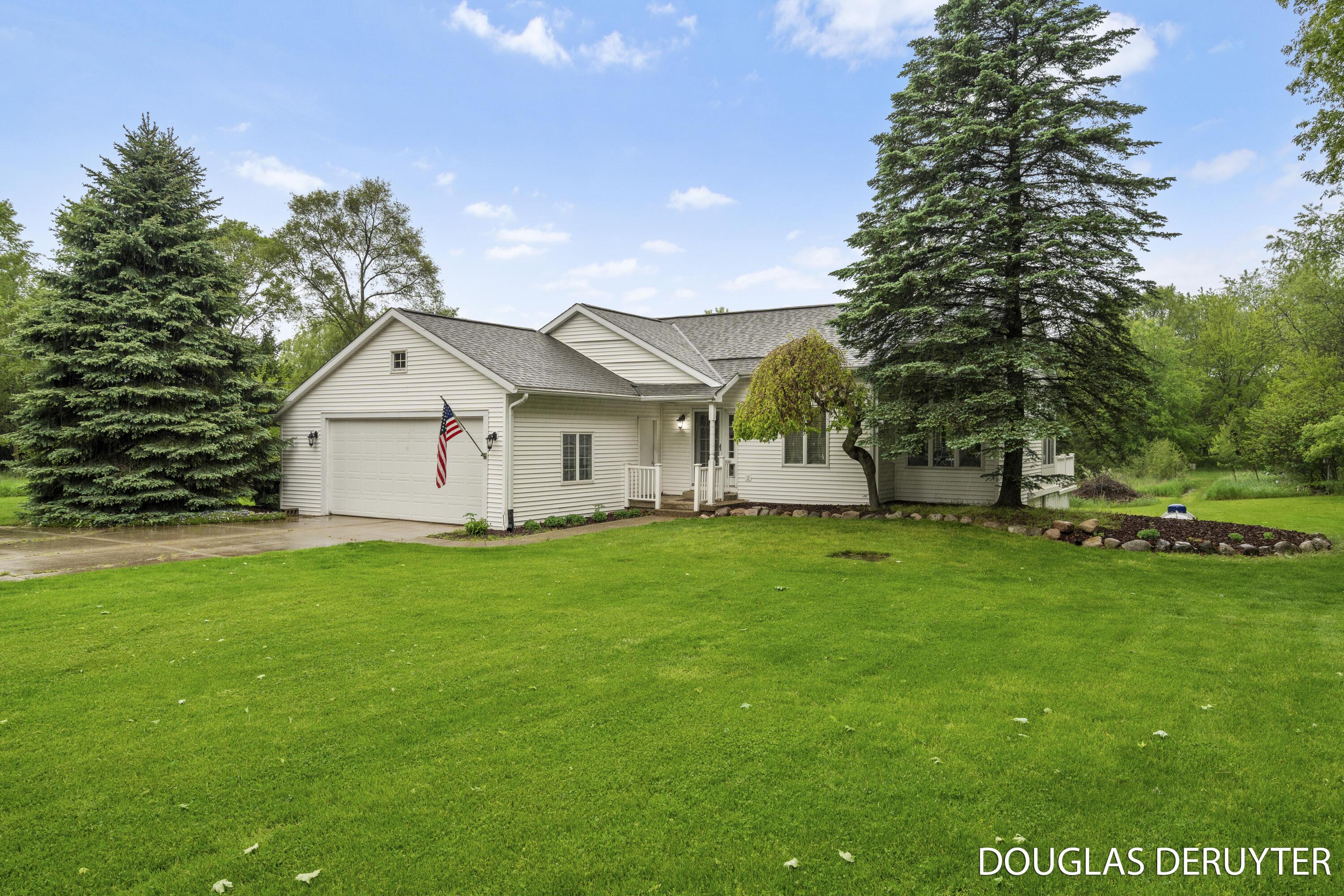 7470 Parmalee Road Middleville, MI 49333 - Photo 3 of 46 4-print-A7401173