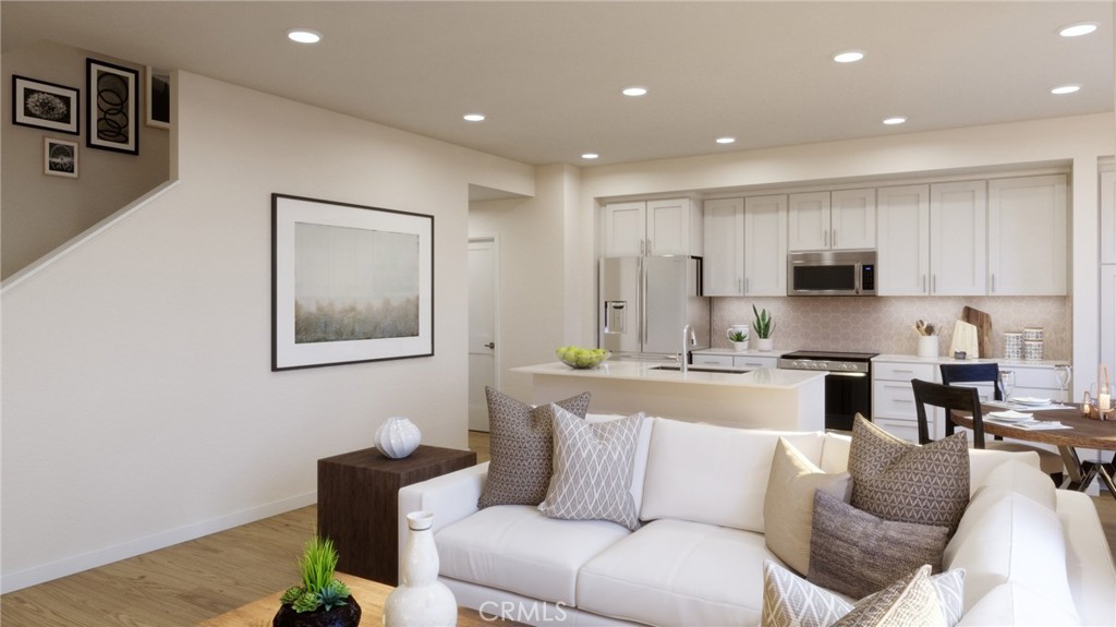 7018 Solara Way Westminster, CA 92683 - Photo 3 of 11