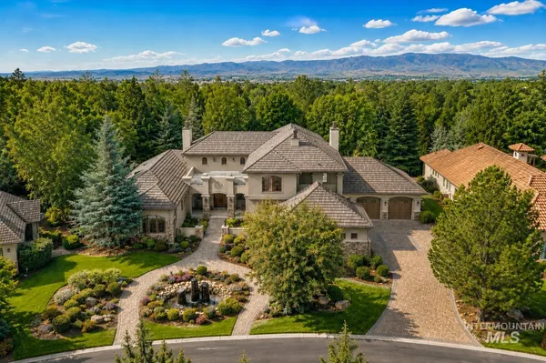 $2,995,000 | 1020 Shearwater Lane, Eagle, ID 83616