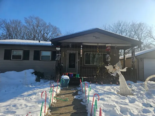 $227,900 | 1218 Vienna Boulevard, DeKalb, IL 60115