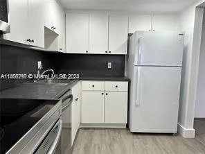 $169,000 | 13499 Biscayne Boulevard, Unit 801, North Miami, FL 33181