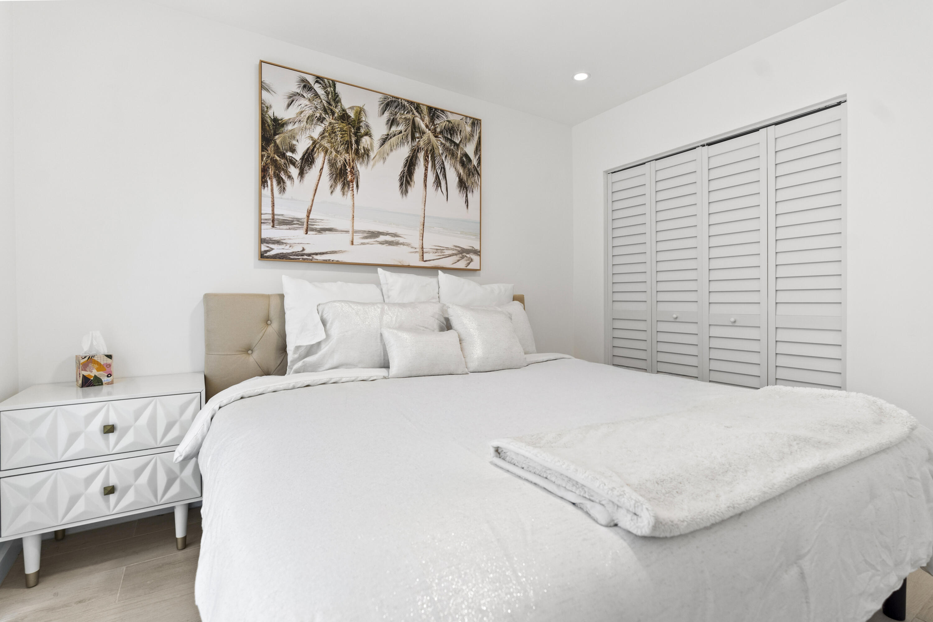 235 Northeast 20th Street Boca Raton, FL 33431 - Photo 16 of 22 DSC05403