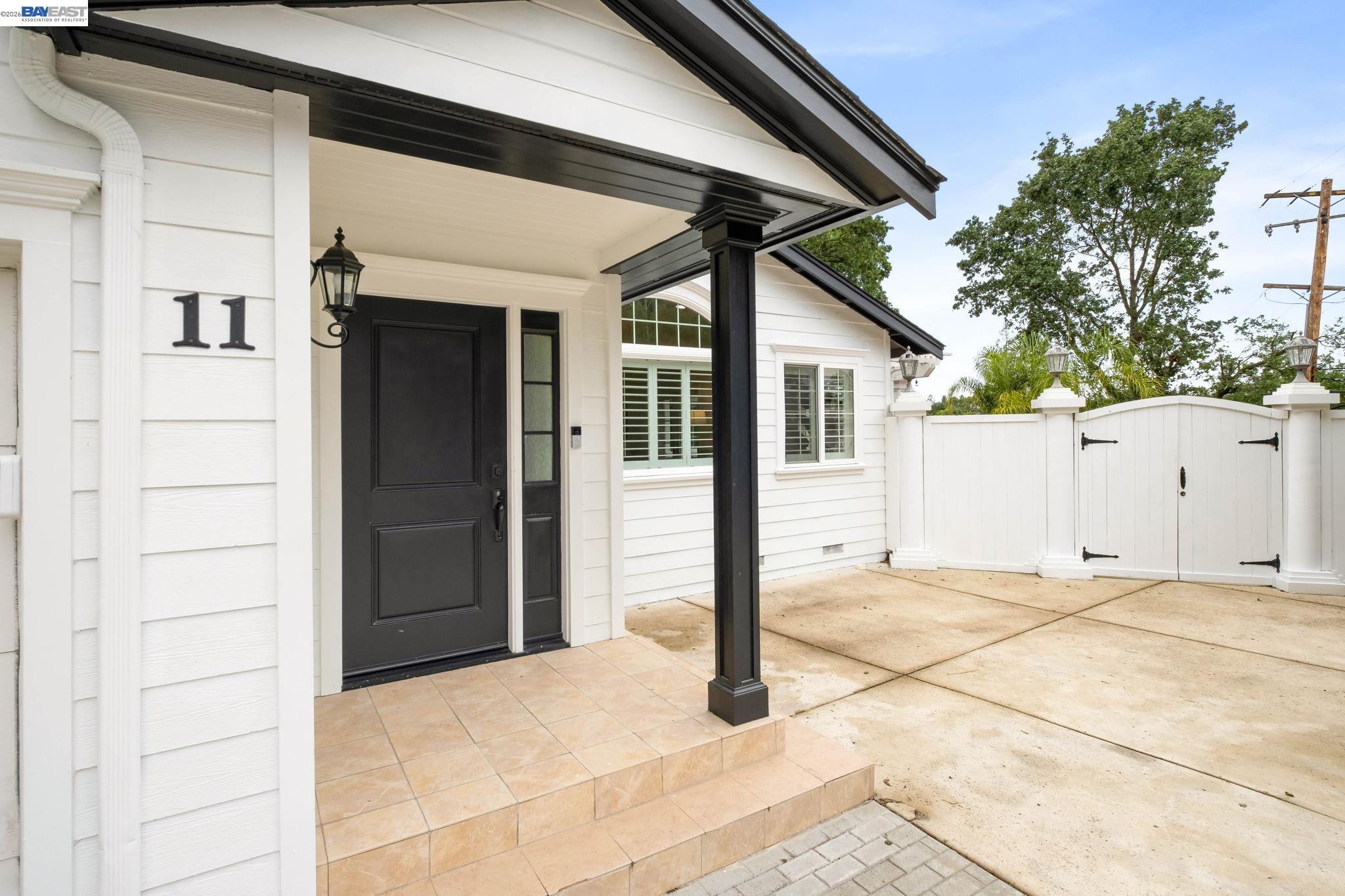 11 Rudgear Drive Walnut Creek, CA 94596 - Photo 4 of 49