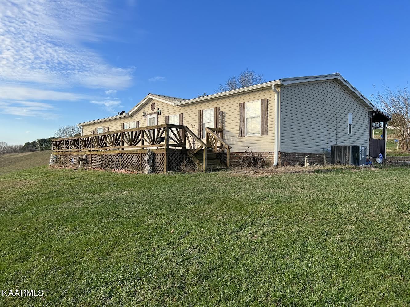 2324 Smith Road Philadelphia, TN 37846 - Photo 1 of 23 Gallery Image 1