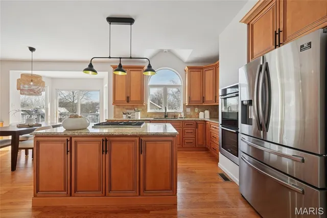 $760,000 | 720 Summer Oak Drive, Ellisville, MO 63021