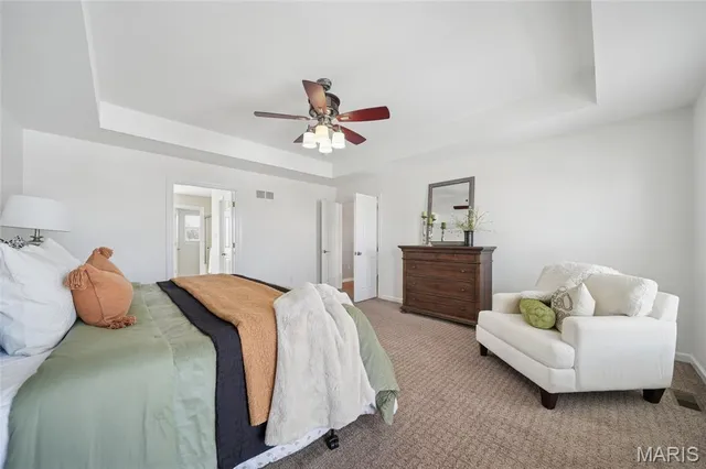 $760,000 | 720 Summer Oak Drive, Ellisville, MO 63021