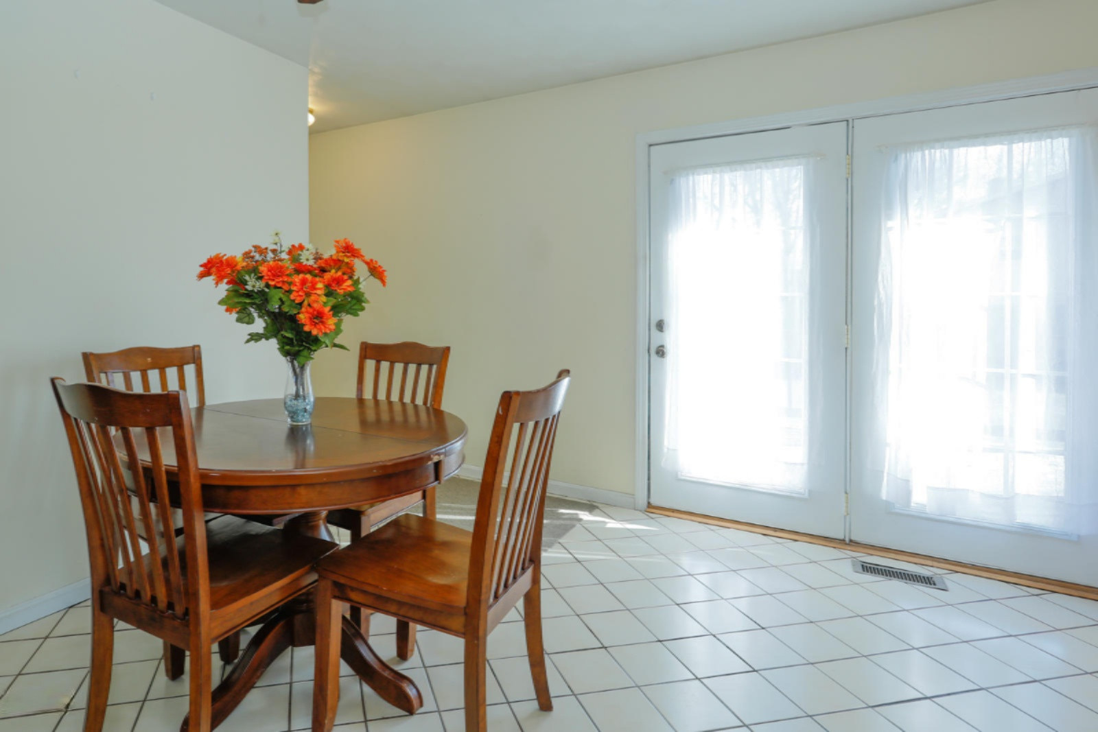 57193 Tim Avenue Three Rivers, MI 49093 - Photo 6 of 23 57193 Tim Ave-106