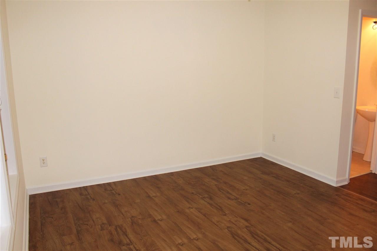 2104 Timken Court Raleigh, NC 27604 - Photo 4 of 29