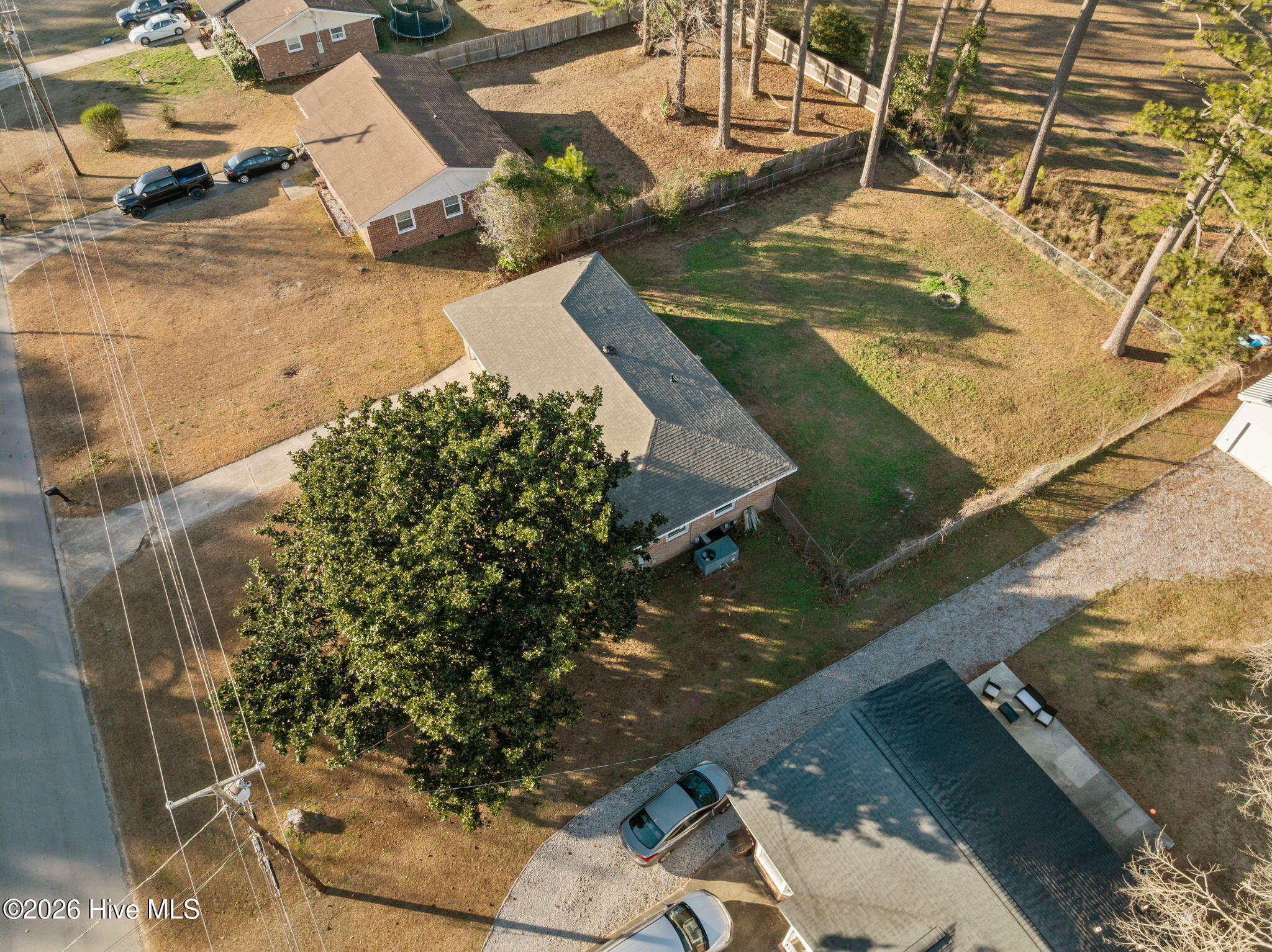 117 Sheffield Road Jacksonville, NC 28546 - Photo 5 of 28 13-web-or-mls-13