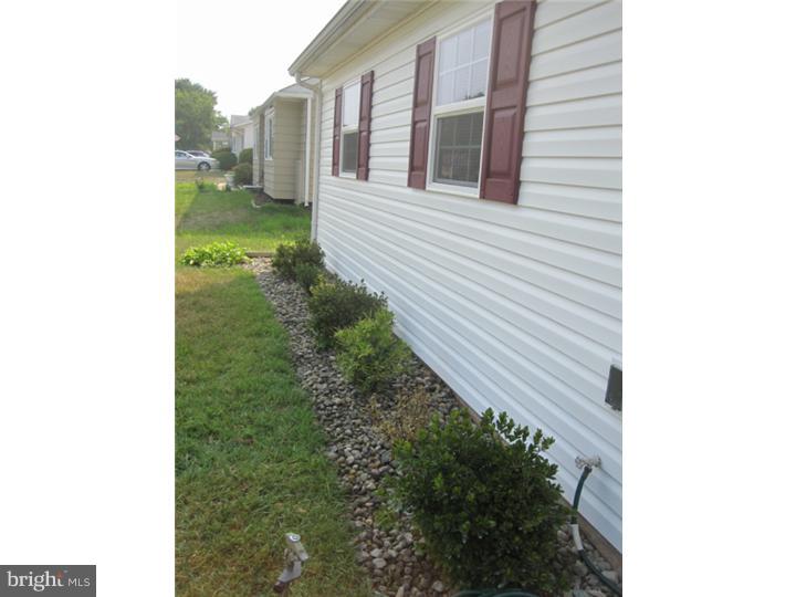 122 Garrett Road Newark, DE 19713 - Photo 2 of 14 Gallery Image 2