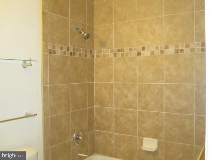 122 Garrett Road Newark, DE 19713 - Photo 7 of 14 Gallery Image 7