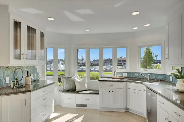 $3,875,000 | 265 Bay Shore Avenue, Long Beach, CA 90803