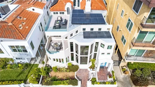$3,785,000 | 265 Bay Shore Avenue, Long Beach, CA 90803