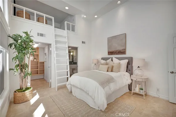 $3,785,000 | 265 Bay Shore Avenue, Long Beach, CA 90803