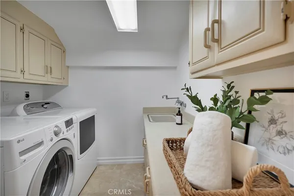 $3,875,000 | 265 Bay Shore Avenue, Long Beach, CA 90803