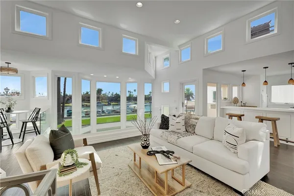 $3,875,000 | 265 Bay Shore Avenue, Long Beach, CA 90803