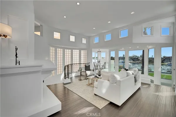 $3,875,000 | 265 Bay Shore Avenue, Long Beach, CA 90803