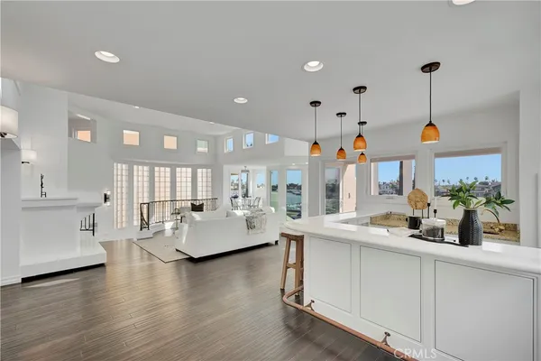 $3,875,000 | 265 Bay Shore Avenue, Long Beach, CA 90803