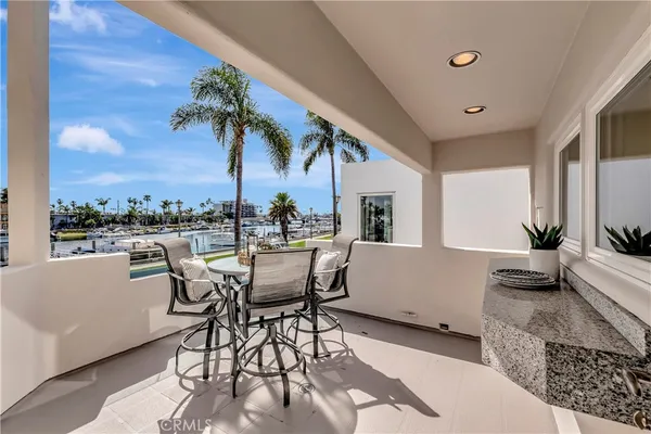 $3,875,000 | 265 Bay Shore Avenue, Long Beach, CA 90803