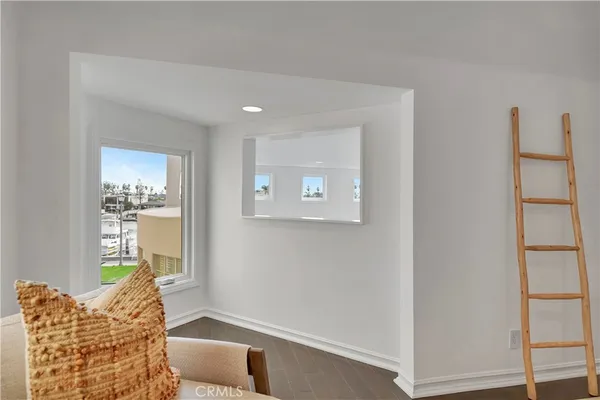 $3,875,000 | 265 Bay Shore Avenue, Long Beach, CA 90803