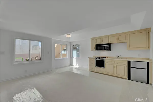 $3,785,000 | 265 Bay Shore Avenue, Long Beach, CA 90803