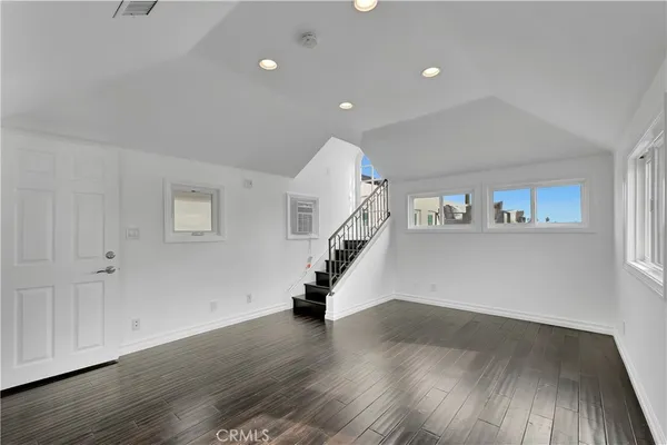 $3,875,000 | 265 Bay Shore Avenue, Long Beach, CA 90803
