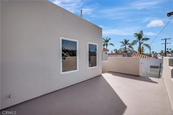 $3,875,000 | 265 Bay Shore Avenue, Long Beach, CA 90803