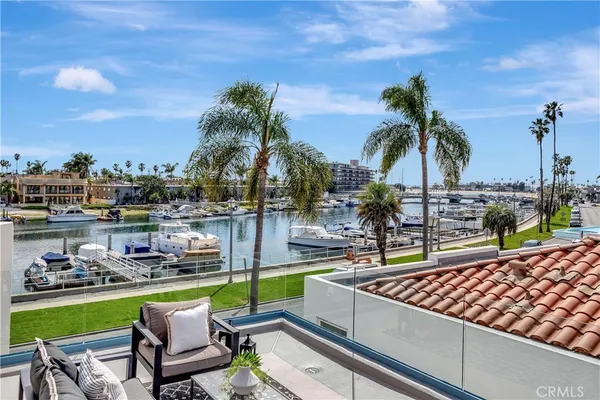 $3,785,000 | 265 Bay Shore Avenue, Long Beach, CA 90803