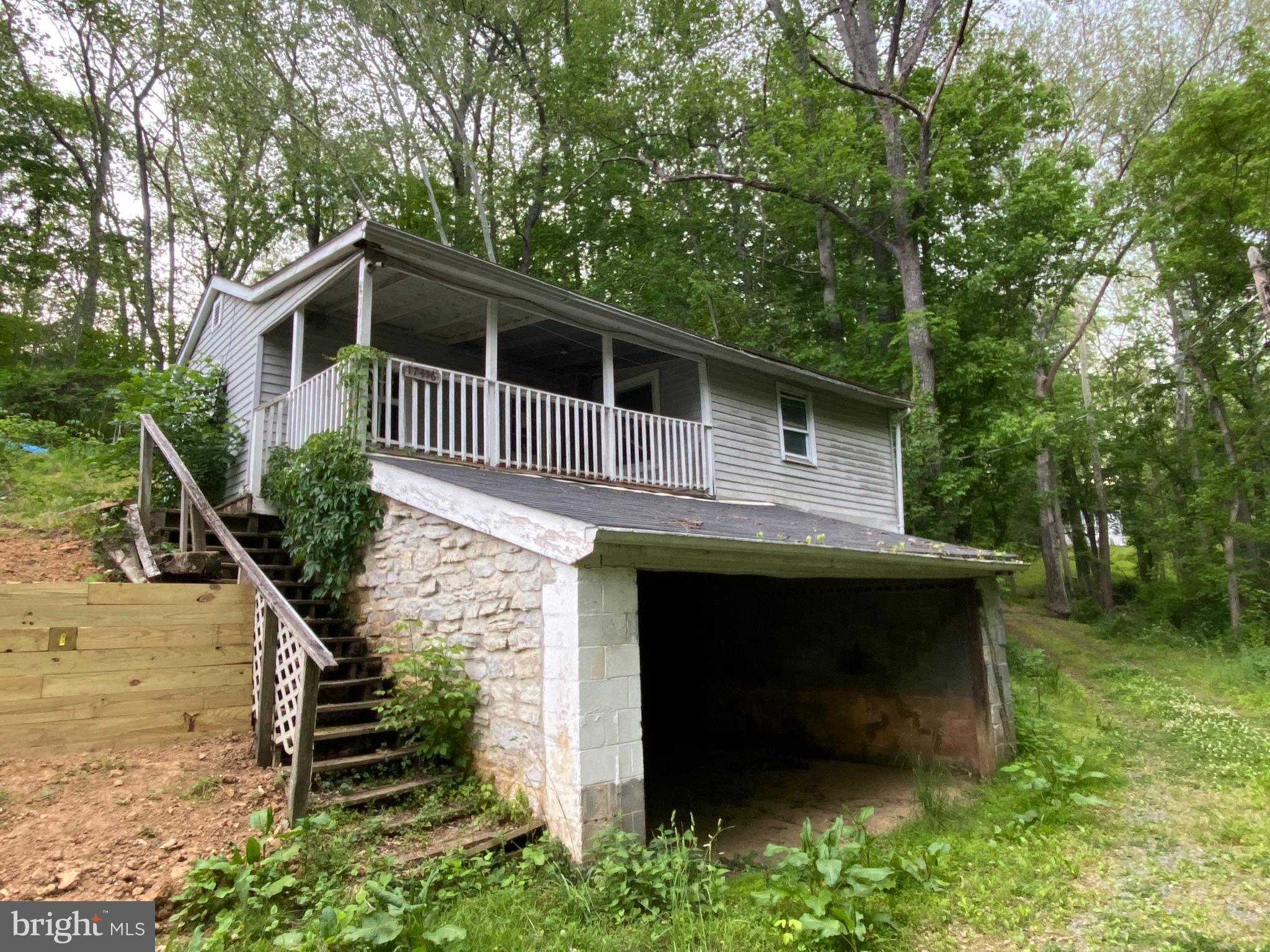 17416 Millers Sawmill Road Sharpsburg, MD 21782 - Photo 3 of 24