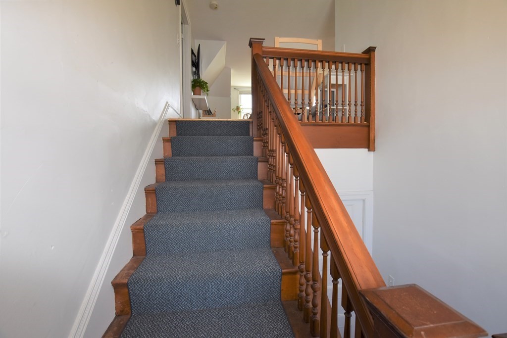 30 Appleton Street, Unit 3 Waltham, MA 02453 - Photo 17 of 20
