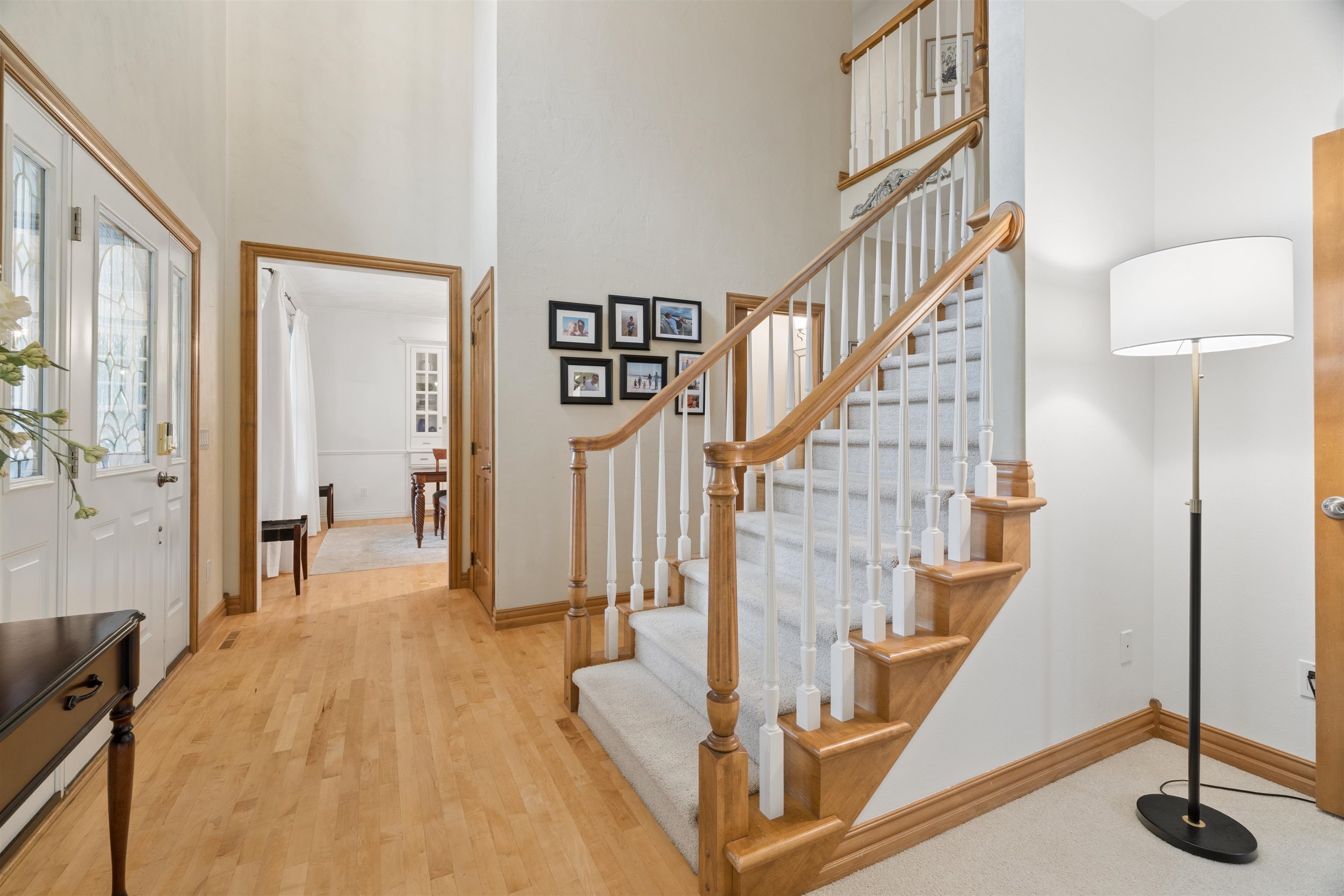 208 East Apple Creek Road Appleton, WI 54913 - Photo 3 of 44