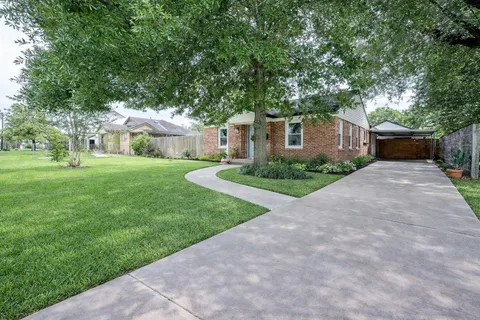 $435,000 | 304 Woodard Street, Houston, TX 77009