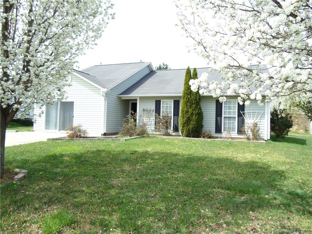 209 English Oak Road, Unit 156 Fletcher, NC 28732 - Photo 2 of 21