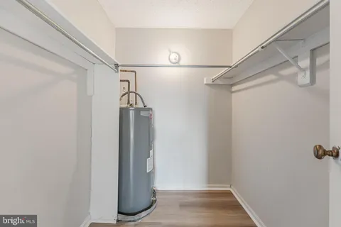 a view of a walk in closet