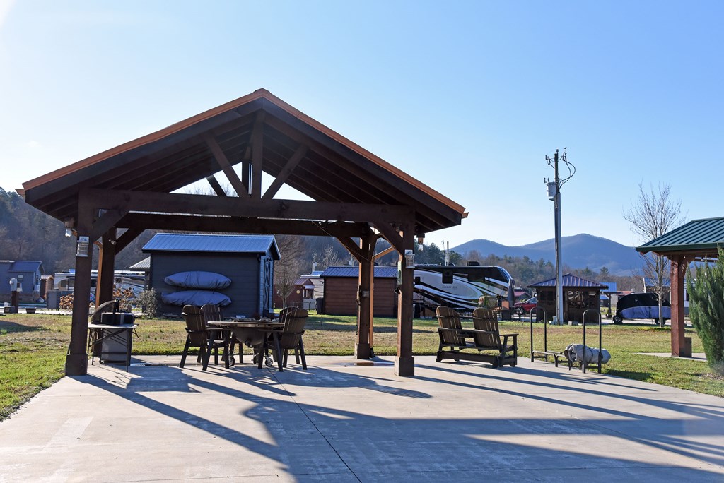 184 Golden Nugget Road Blairsville, GA 30512 - Photo 11 of 29