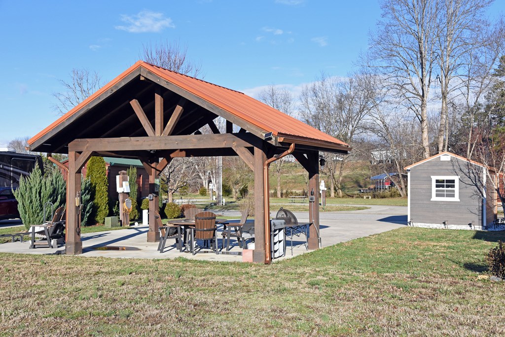 184 Golden Nugget Road Blairsville, GA 30512 - Photo 8 of 29