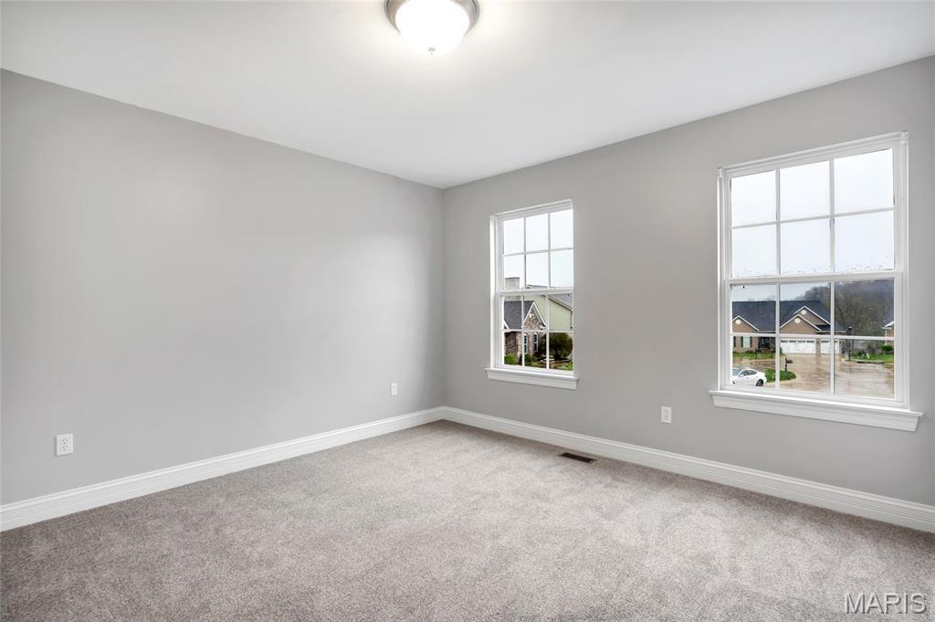 423 Hillington Drive Eureka, MO 63025 - Photo 27 of 37