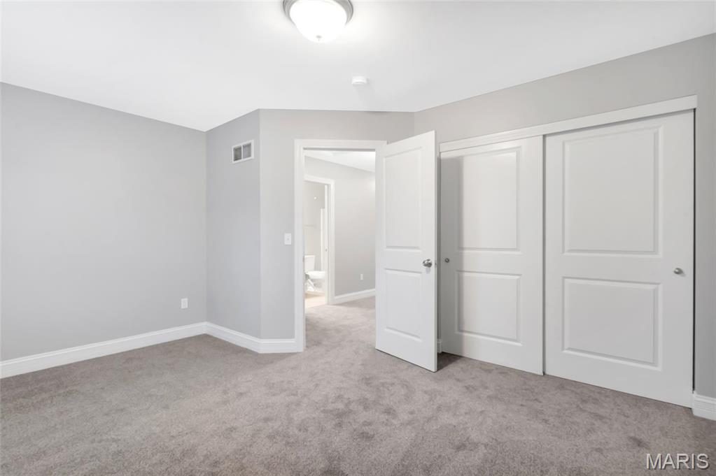 423 Hillington Drive Eureka, MO 63025 - Photo 31 of 37