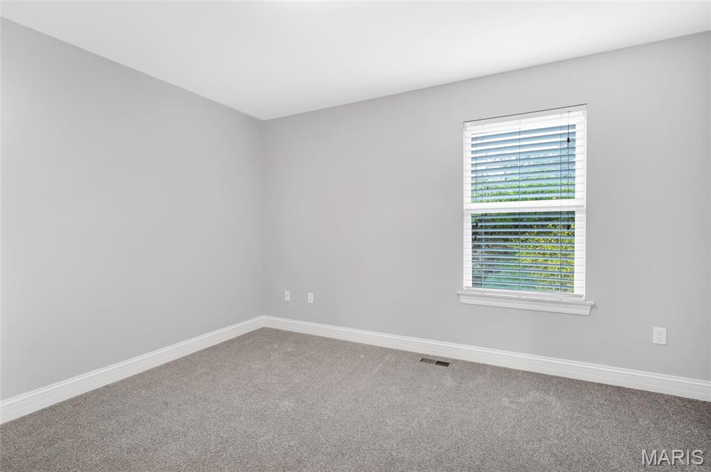 423 Hillington Drive Eureka, MO 63025 - Photo 33 of 37