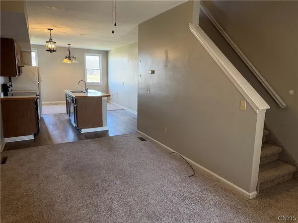 $1,200 | 4518 Hall Road, Unit B, Scriba, NY 13126