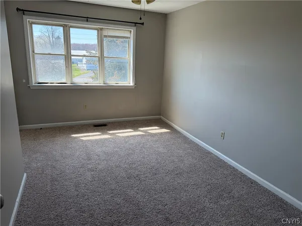 $1,200 | 4518 Hall Road, Unit B, Scriba, NY 13126