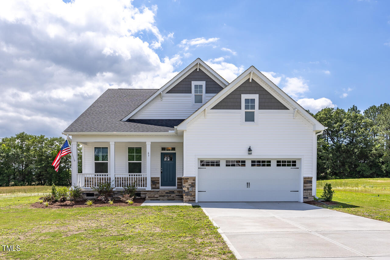 Welcome home 63 Golden Leaf Farms