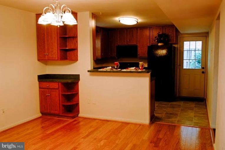 6979 Conservation Drive Springfield, VA 22153 - Photo 9 of 17 Kitchen #2