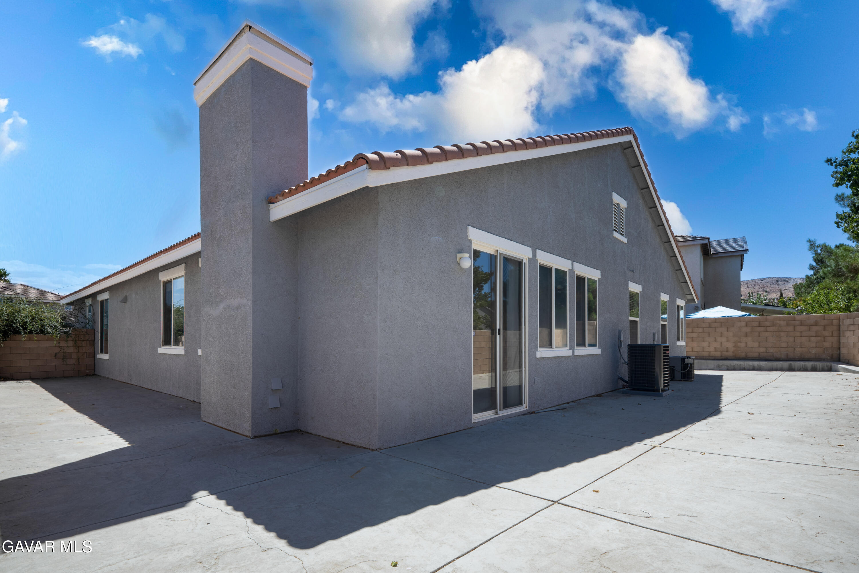 40263 Preston Road Palmdale, CA 93551 - Photo 15 of 24 a front view of a house with yard