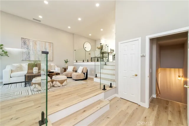 $1,698,000 | 7 Sunup, Irvine, CA 92603